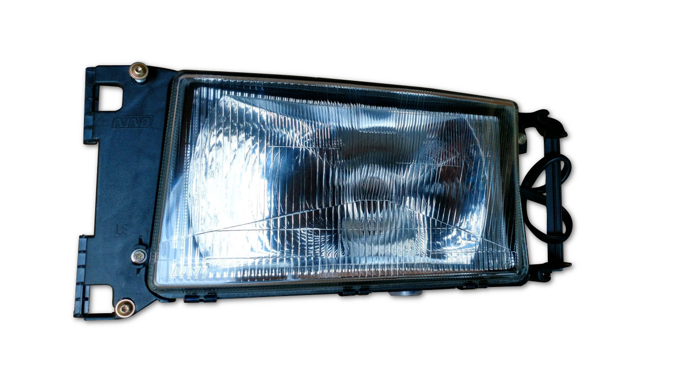 FAROL SCANIA SERIE4 LADO ESQUERDO (HELLA) =F157 - :: S1467000 - 261807