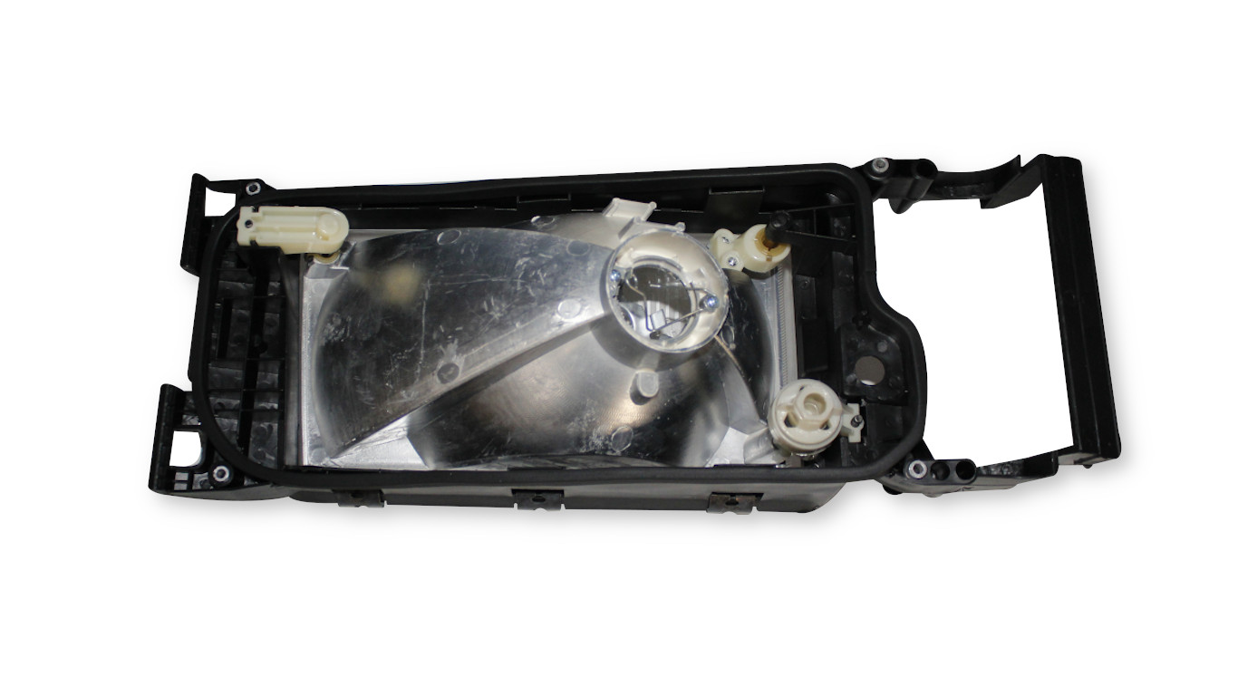 FAROL SCANIA SERIE4 LADO ESQUERDO - IMPORTADO :: BR02-SC-090 - 304303